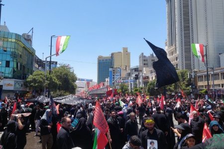 مشهد میزبان باشکوهترین بدرقه رهبر شهید انقلاب شد