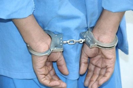 دستگیری سارق مسلح و کشف سلاح در نیمروز