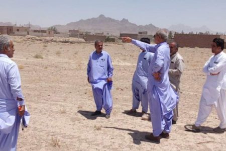 پیگیری مطالبات مردم اولویت اصلی ما است