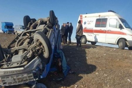 ۷ مصدوم بر اثر واژگونی خودروی حامل اتباع خارجی
