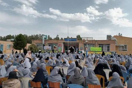 مدارس سیستان‌وبلوچستان رنگ و بوی رضوی گرفت