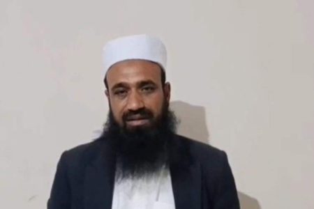 خون شهیدان وحدت پیمان برادری را استوار کرد