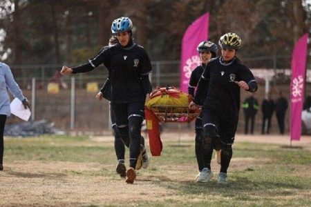 رقابت دختران یاس در نخستین مسابقات امدادی