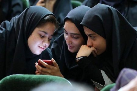 ارتباط عاطفی کلید تربیت در دنیای دیجیتال