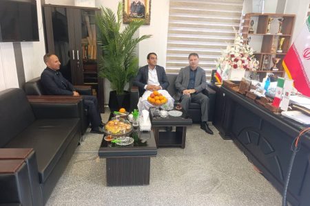 تسریع پروژه‌های راه‌سازی مهرستان با پیگیری فرماندار