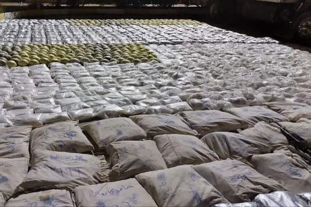 شناسایی قاچاقچیان و محموله مواد مخدر در سیستان‌وبلوچستان