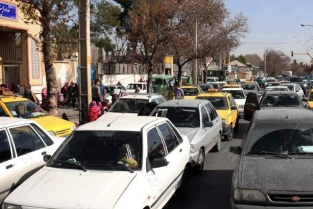 ترافیک سنگین خیابان‌های زابل را فلج کرد