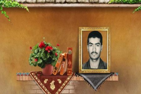 همیشه گوش بـه حـرف امام باشید