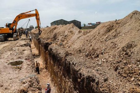 تکمیل ۲۰ کیلومتر خط انتقال آب کارواندر به خاش