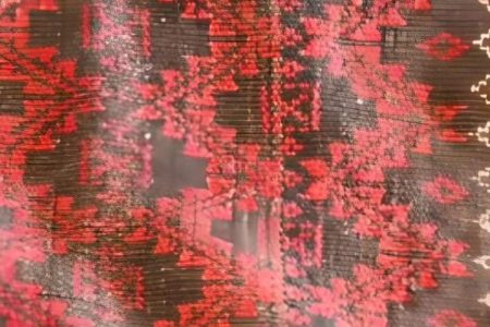 گلیم بلوچی؛ روایتِ تاریخ در تار و پود هنر