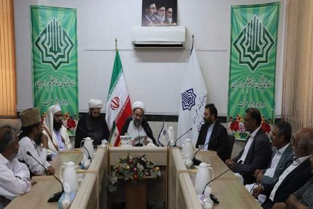 ملت ایران از بحرانها مقتدرانه عبور کرد