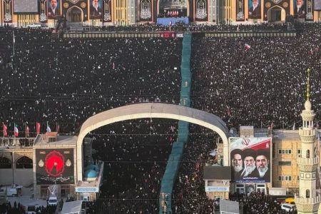 قم در سوگ رهبر شهید، قیام عشق آفرید
